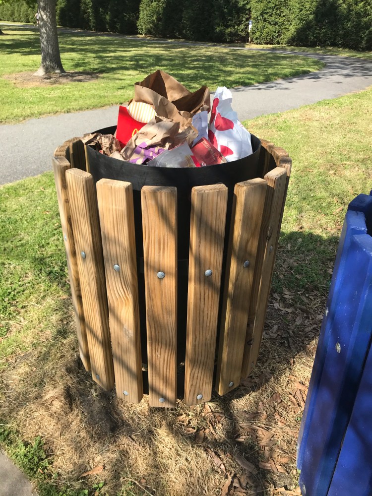 20200404 Paramore Park trash can