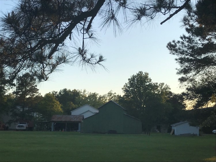 20200427 barn at dusk